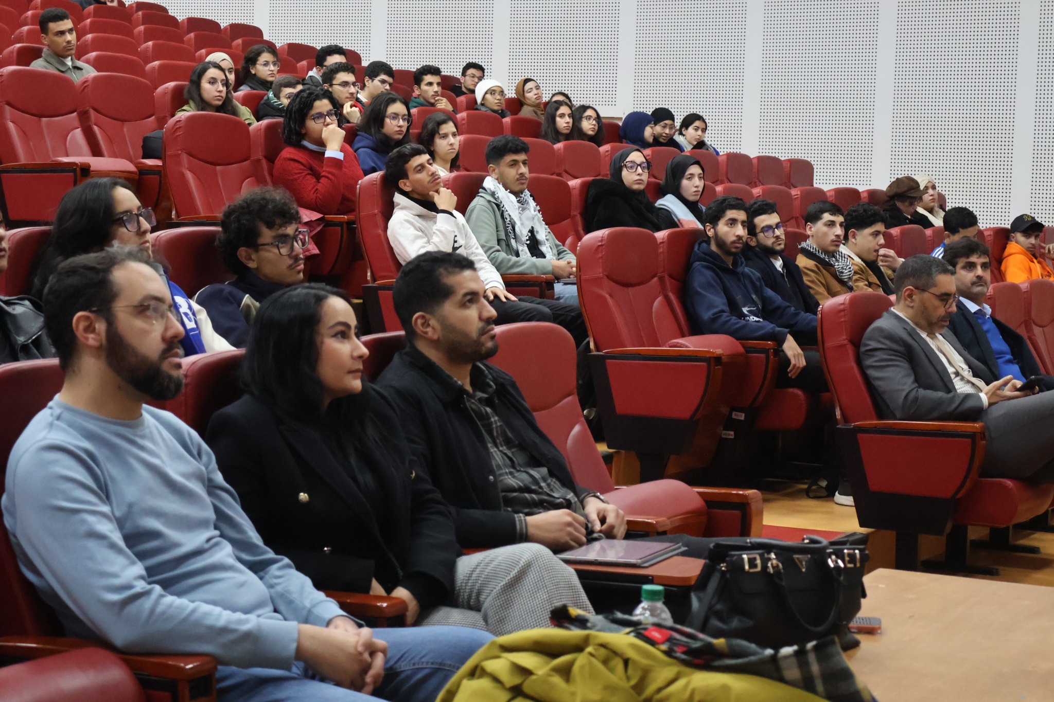 l’ENSAM Rabat a accueilli une demi-journée workshop dédiée aux applications concrètes de l’Intelligence Artificielle.