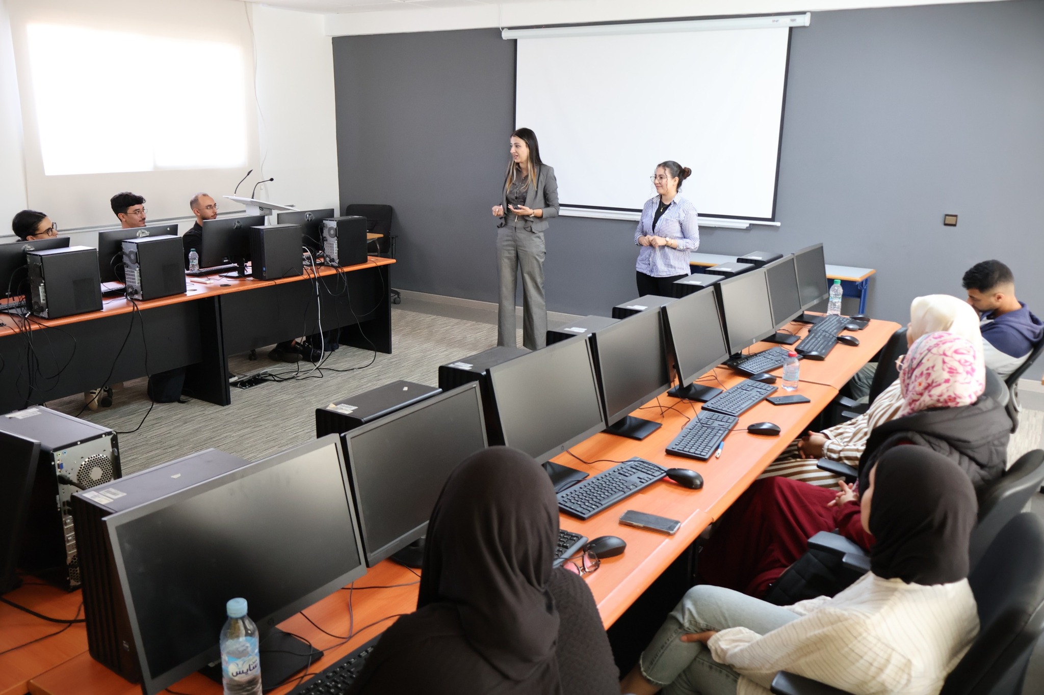 Début des Formations en Fullstack, Cybersécurité, SAP et ABAP : Un Lancement dans un Esprit de Convivialité et d'Enthousiasme.